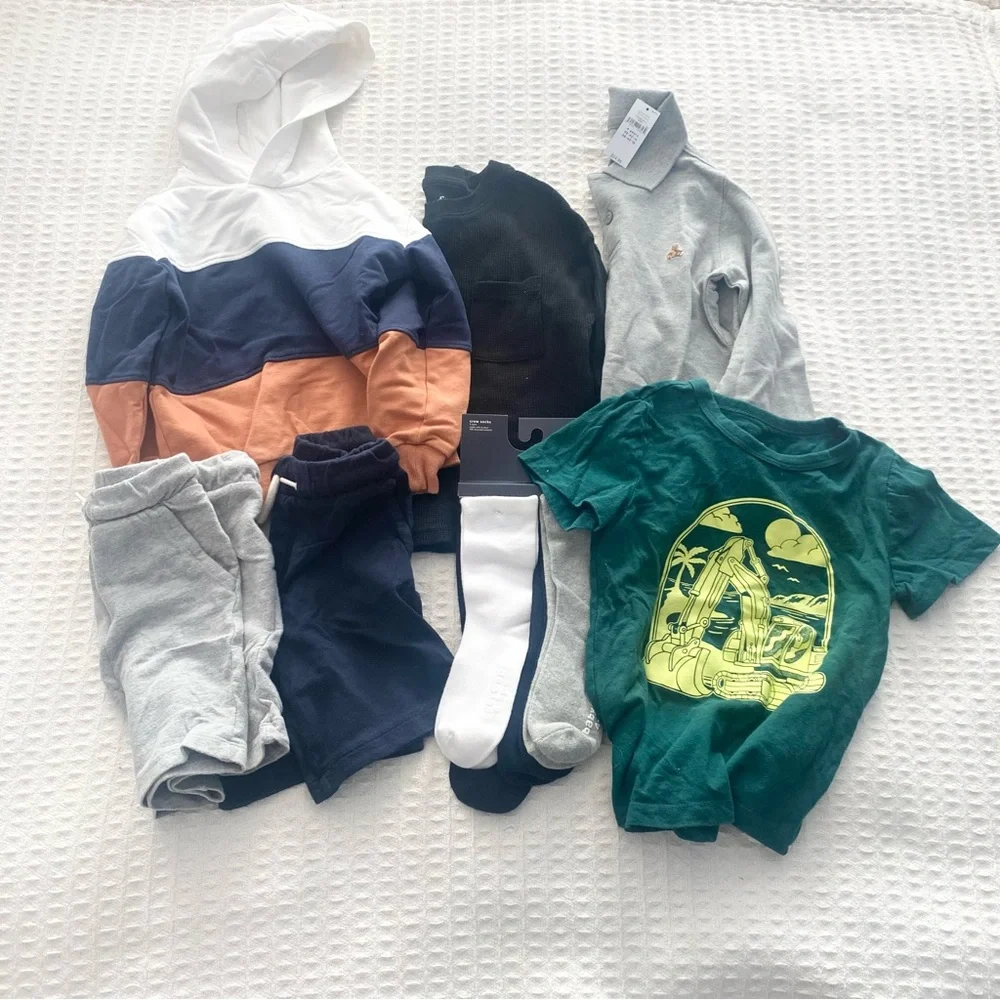 Kids size 4-5 clothing bundle GAP Old Navy Cat & Jack Miles the Label